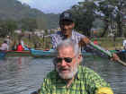 11-Pokhara_Boat.jpg (46471 bytes)