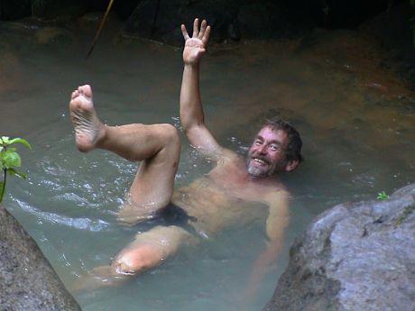 58-Flemming_hot_spring.jpg (22828 bytes)
